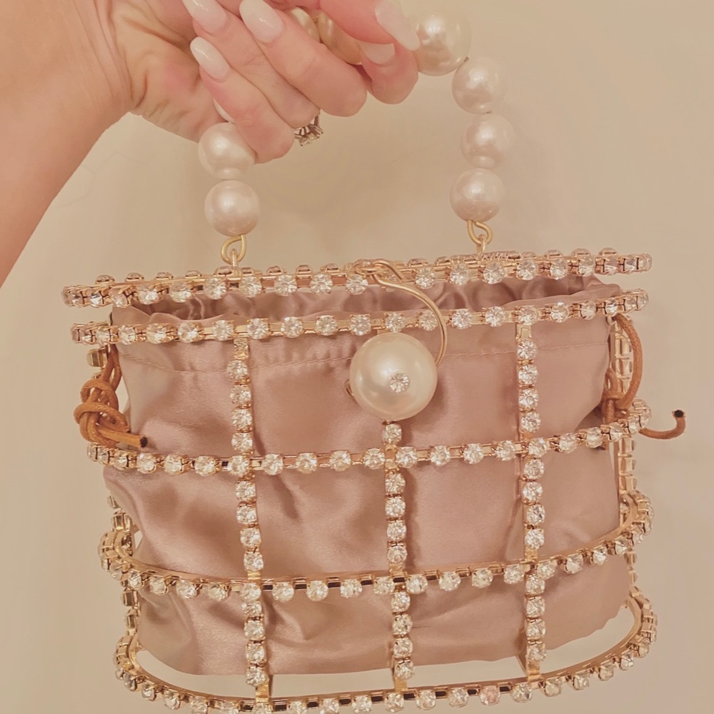 Crystal & Pearl Bag! 💎✨